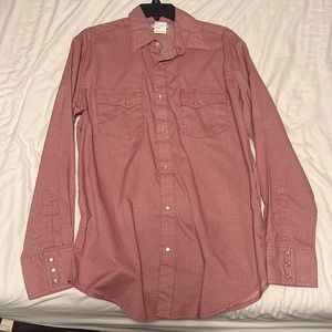 Men’s M wrangler pear snap long sleeve